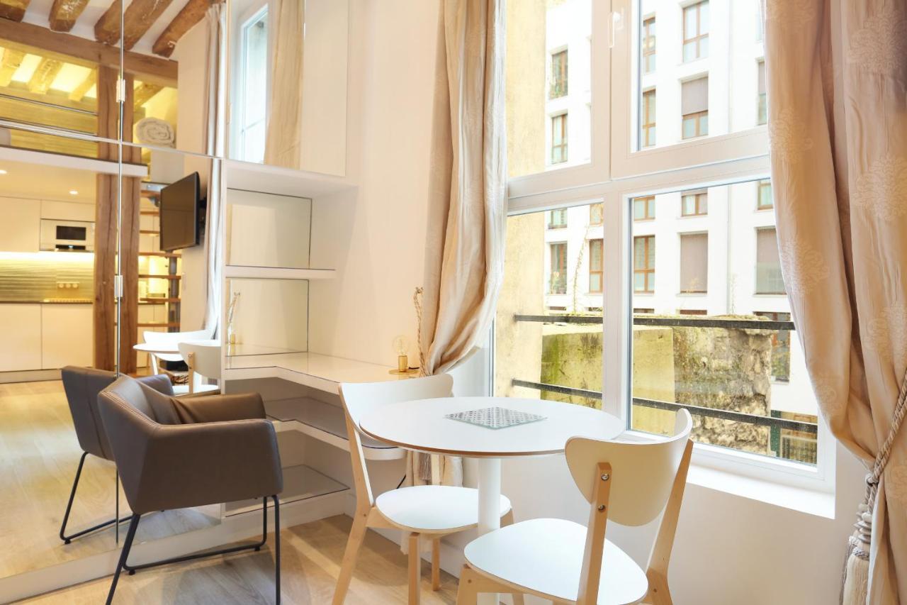 Residence Le Marais By Studio Prestige Paris Bagian luar foto